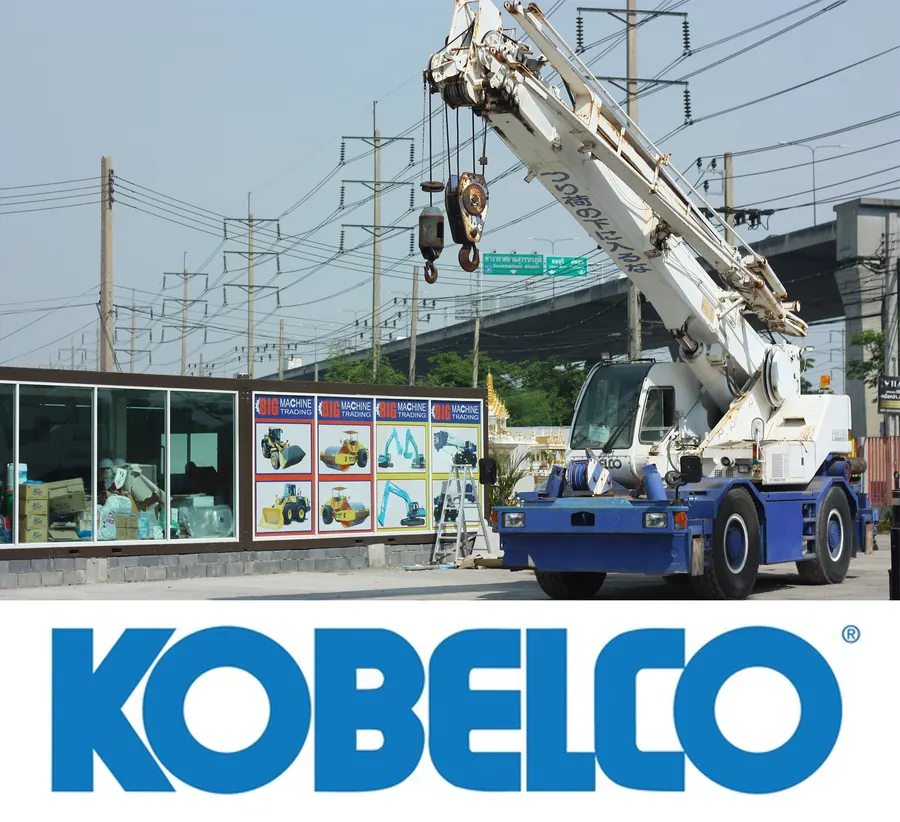 เครน KOBELCO ของ BIG MACHINE TRADING หน้าสำนักงาน